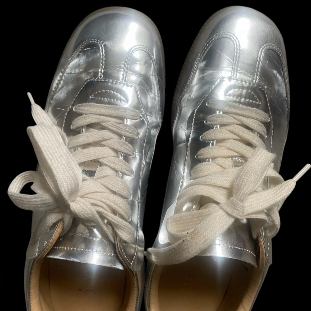 STEVE MADDEN Metallic Sneaker - Picture 9 of 14